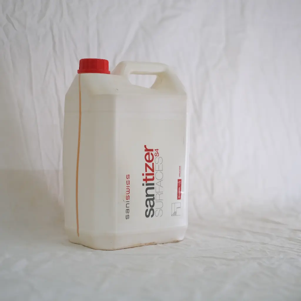 [SANISU_0,25% F/5L] Désinfectant de surface S4 - F/5L